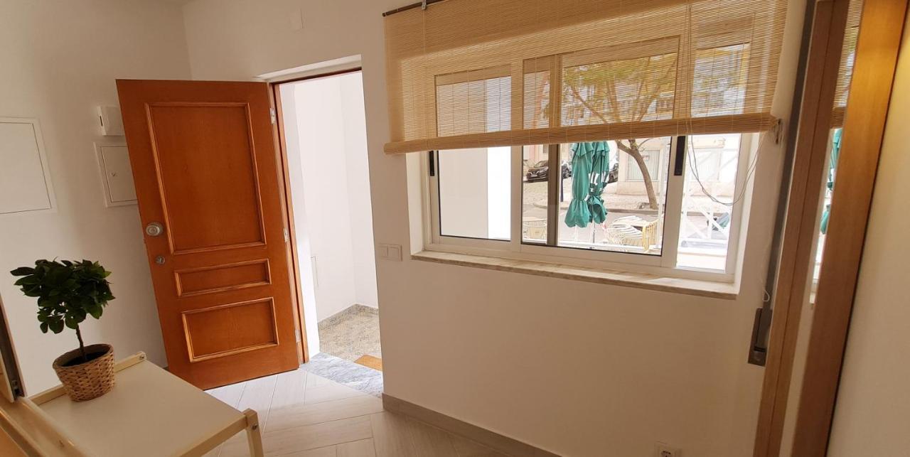 Coconut Monte Gordo Apartment Bagian luar foto