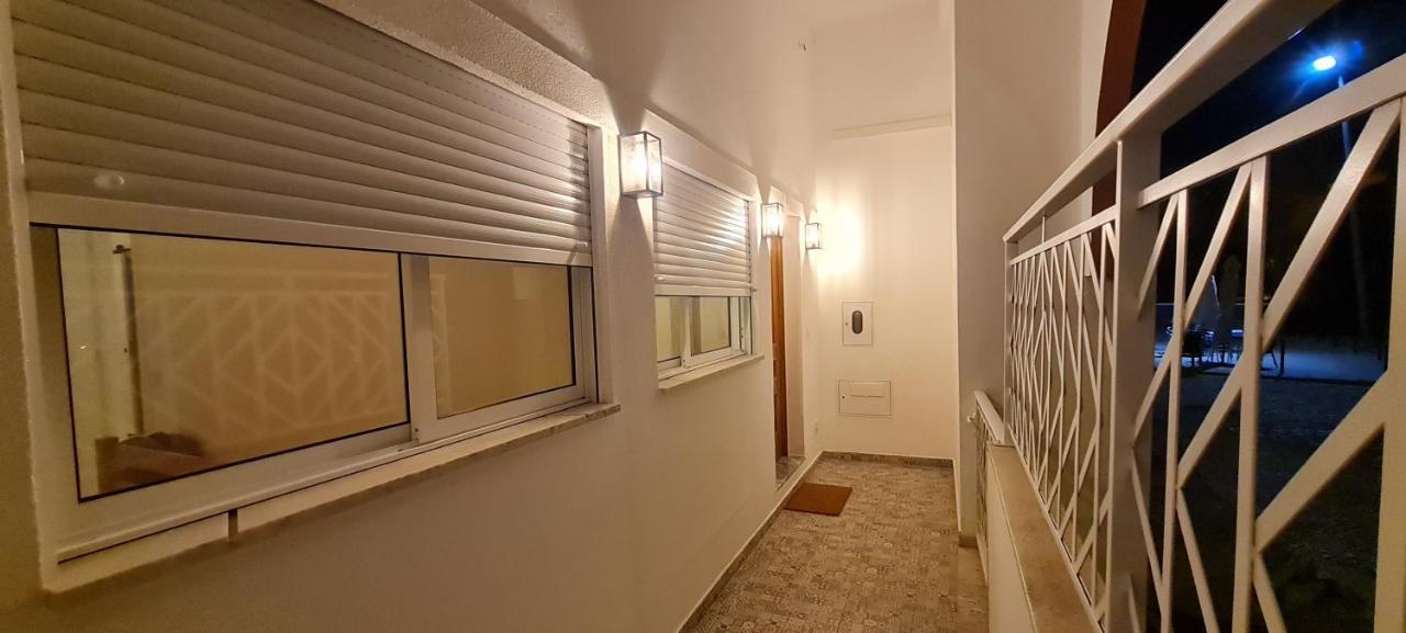 Coconut Monte Gordo Apartment Bagian luar foto